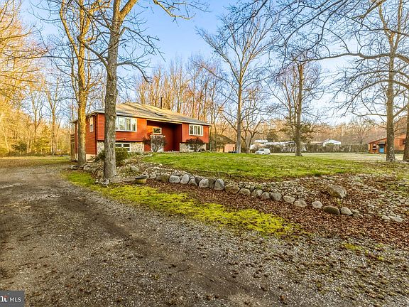 2nd image of 63 Skeet Rd