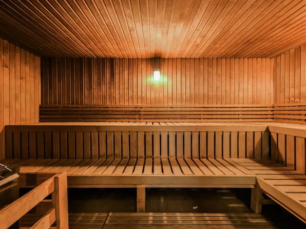 325 Fifth Avenue image 29 of 37