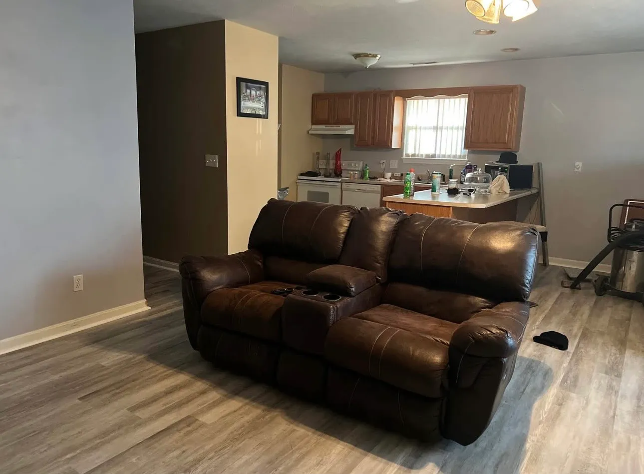 2 bed, 1000 sqft, $900 — Photo 3
