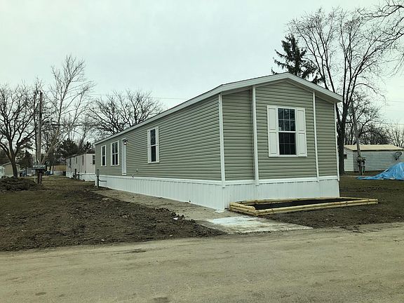 2nd image of 817 Greenlawn