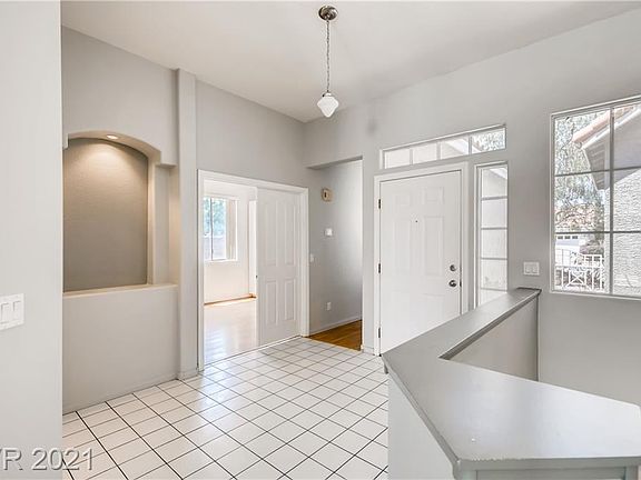 5th image of 8870 Star Valley Ct