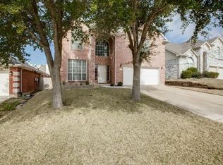 1112 Brevito Dr, Grand Prairie, TX 75052