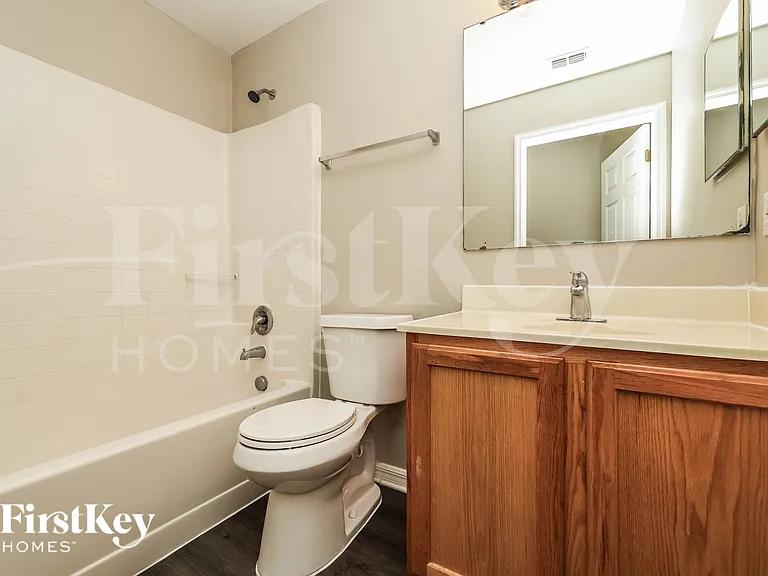 10409 River Bream Dr — Photo 17