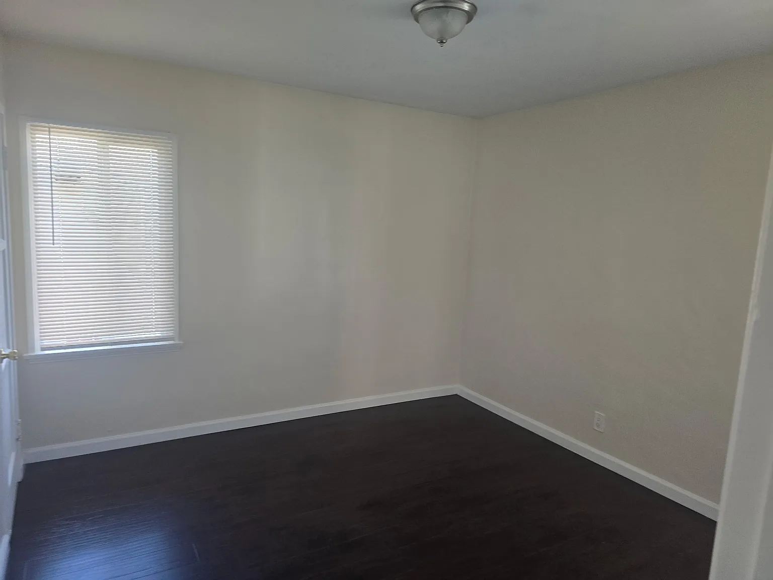 2 bed, $2,500 — Photo 4