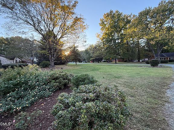5th image of 5318 Laurent Dr