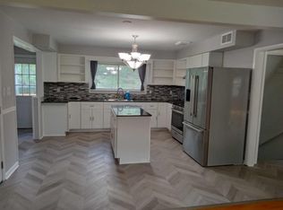 219 Briarcliffe Rd, Syracuse, NY 13214