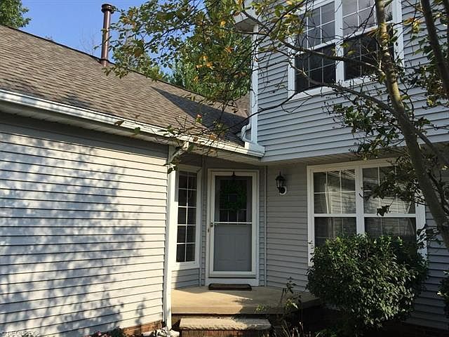 1st image of 305 Blair Cir