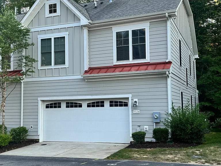 5326 Beverly Ln — Photo 3