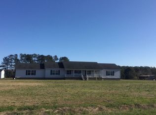 11911 Swamp Fox Hwy E, Tabor City, NC 28463