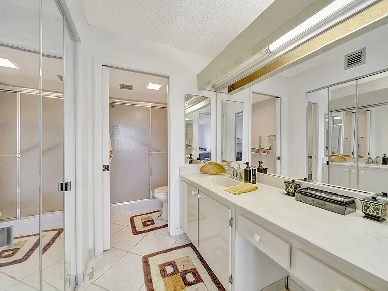 9485 N Belfort Cir #308 — Photo 40
