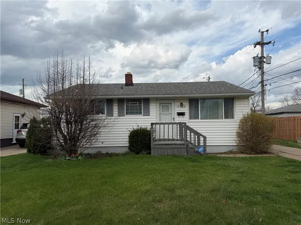 15300 Holland Rd, Brookpark, OH 44142