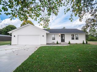 1850 W Deaver Rd, Columbus, IN 47201