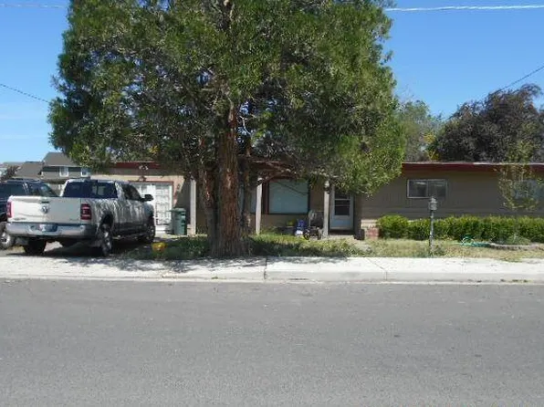 1033 NW Golf Course Dr #10, Madras, OR 97741