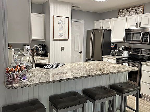Modern White Kitchen
