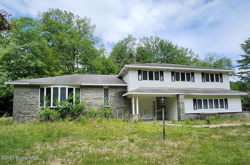 2nd image of 74 Bump Hill Rd Road