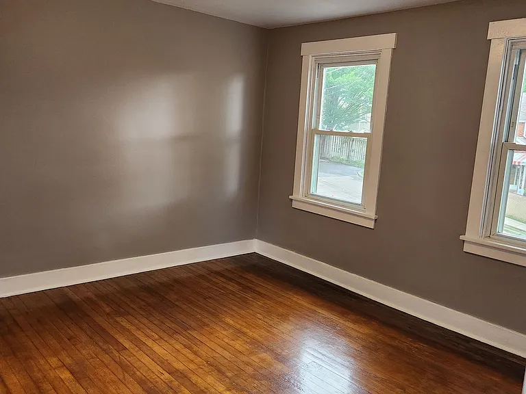 52 Taylor St — Photo 11