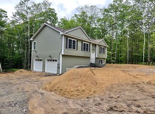 2 Rizzo Rd, Berwick, ME 03901