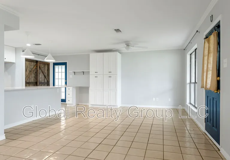 940 Hayselton Ave — Photo 18