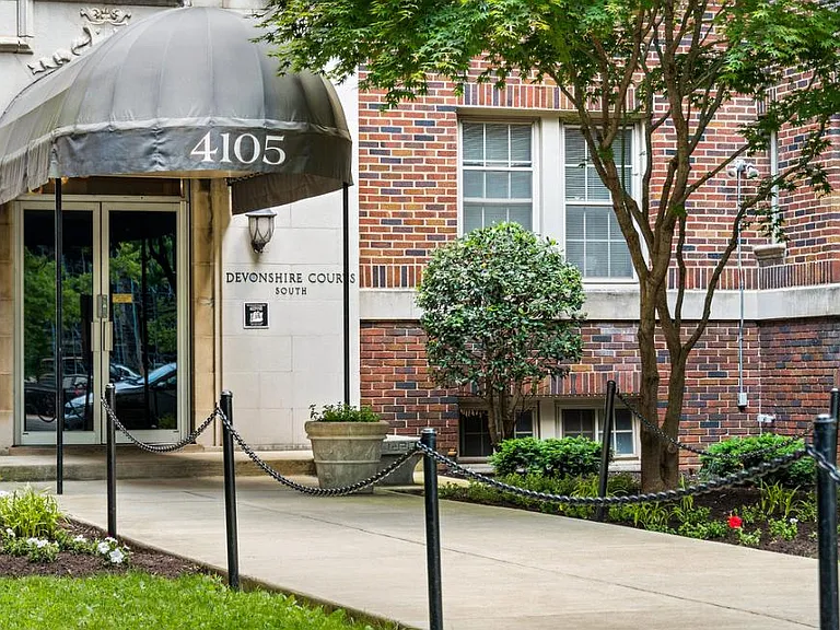 The Devonshire Court South Apartment — Photo 6