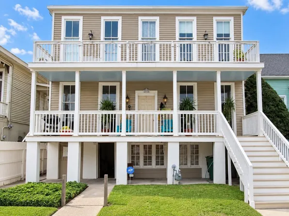 1523 21st St APT 5, Galveston, TX 77550