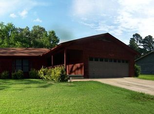 905 Kenwood Rd, Benton, AR 72019