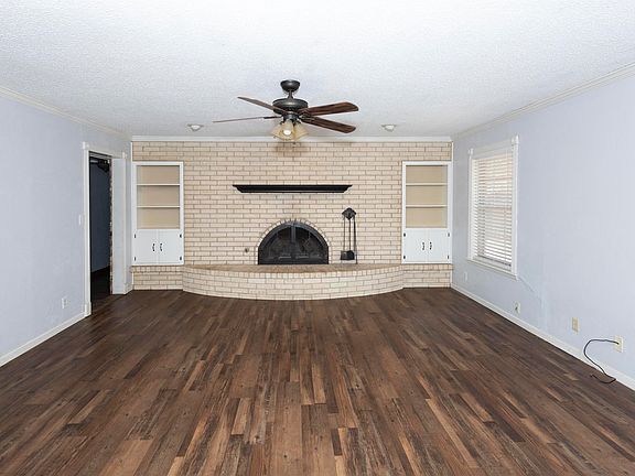 3rd image of 1311 Whisenant Ct