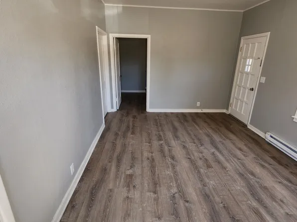 1201 N Broadway #2, Fergus Falls, MN 56537