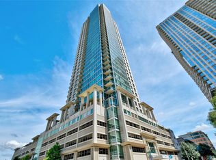 300 Bowie St APT 3204, Austin, TX 78703