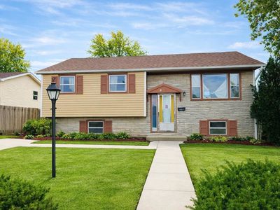 2113 Carmel Blvd, Zion, IL, 60099