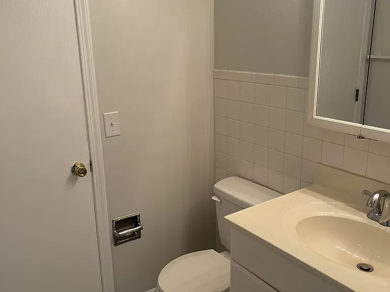 1644 Sierra Ave — Photo 9