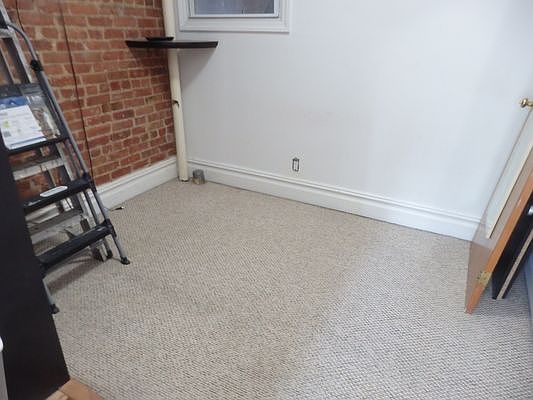 5th image of 694 10th Ave #4R