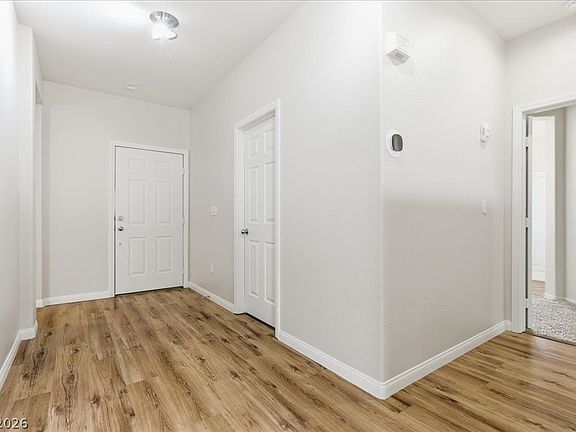 4th image of 655 Pacific Cascades Dr