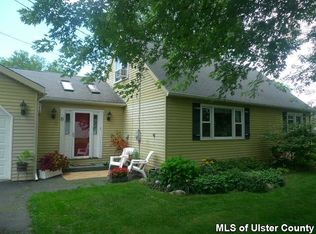6 Elm St, Tillson, NY 12486