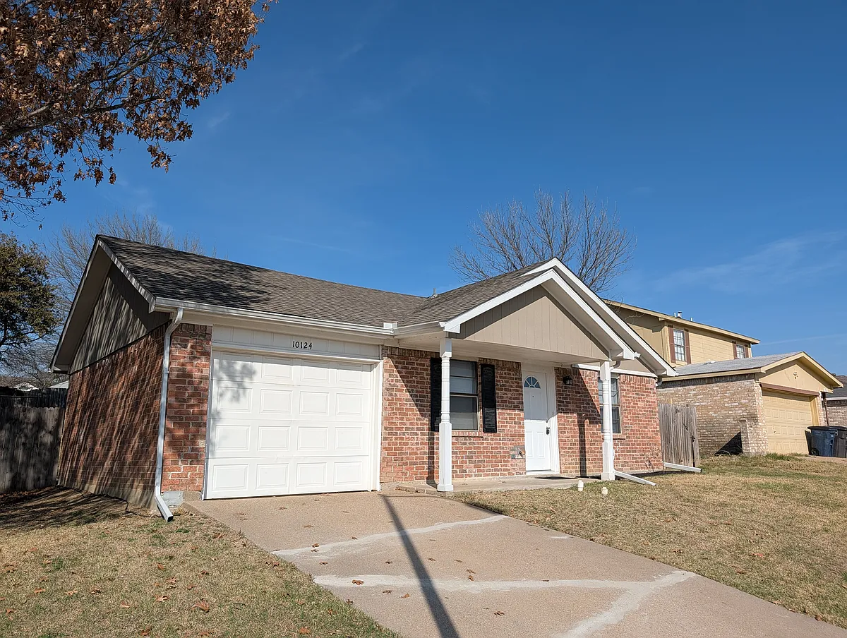 Building Photo - 10124 Lone Eagle Dr