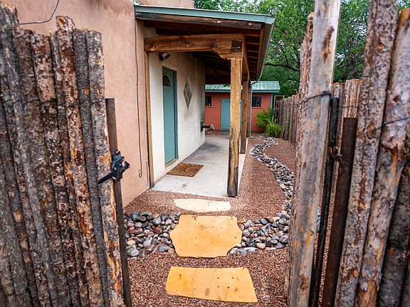 4th image of 888 Camino Consuelo #A