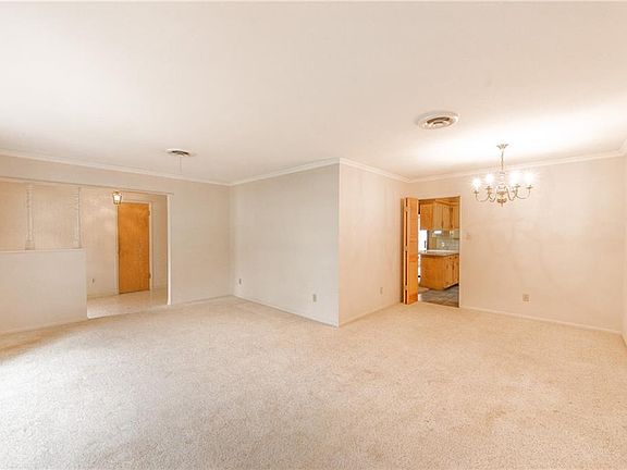 3rd image of 3525 Wharton Dr