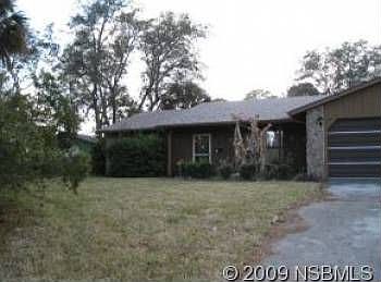 1st image of 2932 Royal Palm Dr