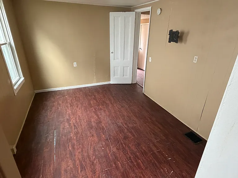 38 Mason St #1 — Photo 5