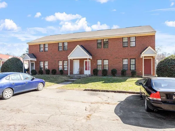 8110 Farmlea Cir, Raleigh, NC 27616