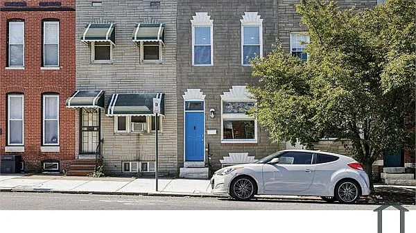 260 S Highland Ave — Photo 2