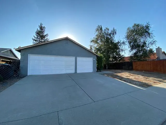 574 Shawn Vines Ave — Photo 15