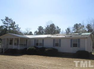 912 Hollywood Rd, Sanford, NC 27332