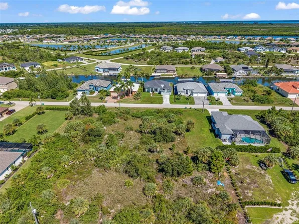 15101 CHINOOK WAY LOT 8, PORT CHARLOTTE, FL 33981