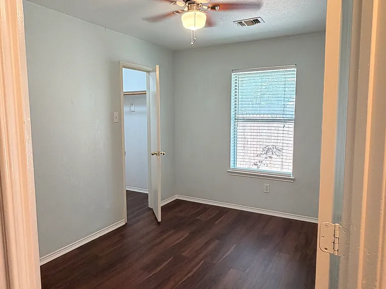 3207 Scenic Glen Dr — Photo 21
