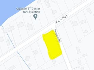 2311 Bergren Rd, Gulf Breeze, FL 32563