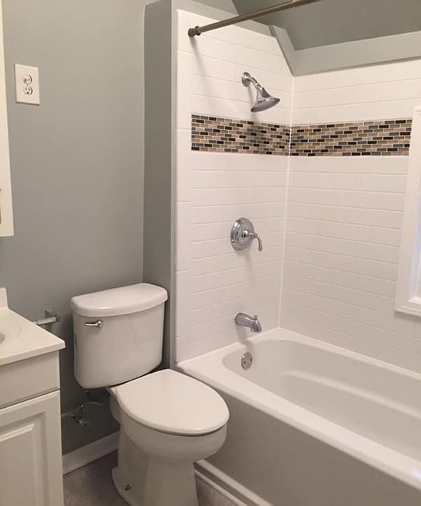 1st image of 1909 N Kedzie Ave #3