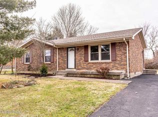465 Winchester Dr, Mount Washington, KY 40047