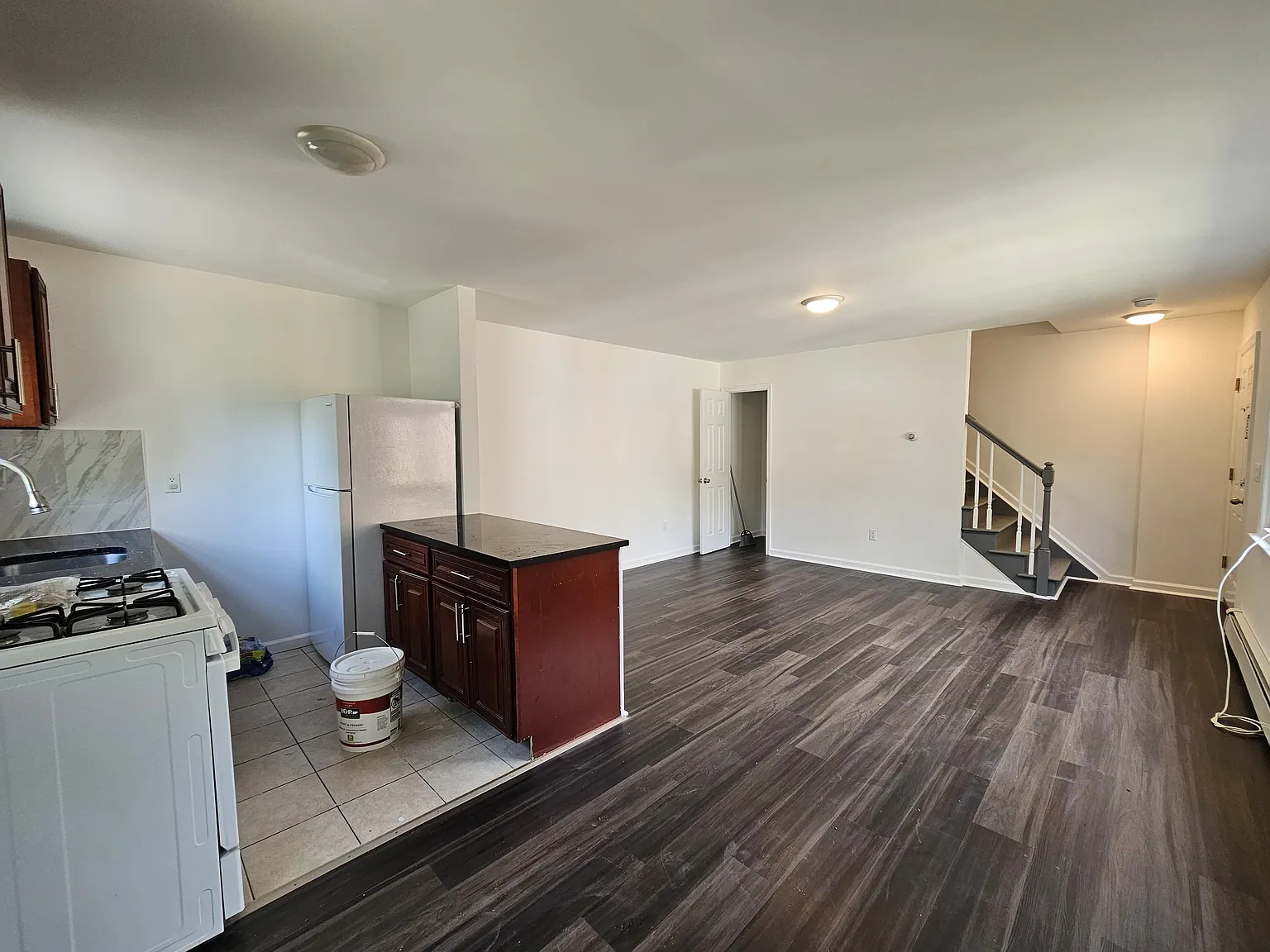 55 Handy St — Photo 3