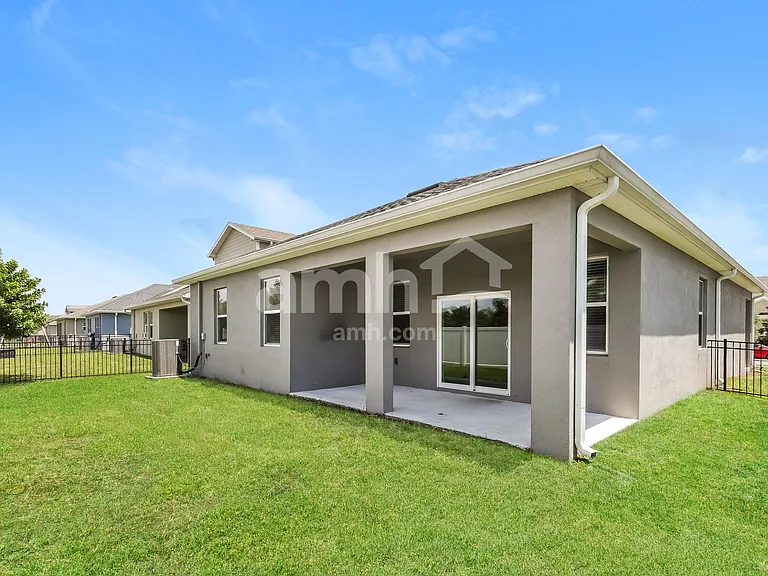 323 Pine Terrace Dr — Photo 18