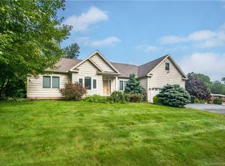 15 Hilltop Dr, Southington, CT 06489